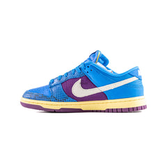Dunk Low 'Undefeated 5 It Dunk vs. AF1' (2021)