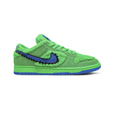 SB Dunk Low x Grateful Dead 'Bears Green