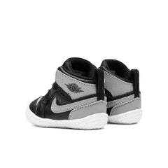 1 Infant - Black/Medium Grey/White
