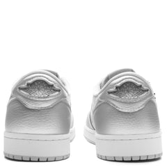 1 Low OG 'Metallic Silver' - Neutral Grey/Metallic Silver/White