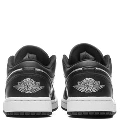 Women's 1 Low SE - Black/Metallic Silver