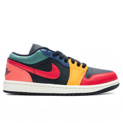 Women's 1 Low SE - Black/Fire Red/Taxi