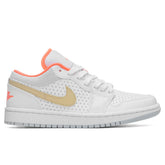 Women's 1 Low SE - White/Sesame