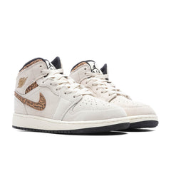 1 Mid SE (GS) - Light Orewood Brown/Metallic Gold/White