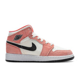 1 Mid SE (GS) - Team Orange/Black/Sail