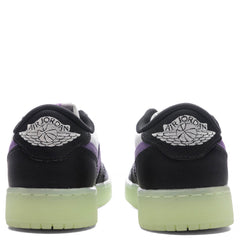 1 Retro Low OG (GS) - Black/Black Raspberry/Volt Tint