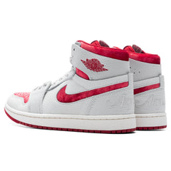 Women's 1 Zoom CMFT 2 'Valentines Day' - Summit White/Gym Red/Phantom