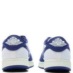 KO 1 Low - White/Dark Royal Blue/Sail