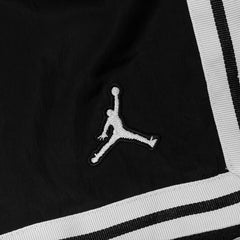 Woven Shorts - Black/White