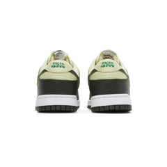 Dunk Low LX 'Avocado' W (2022)