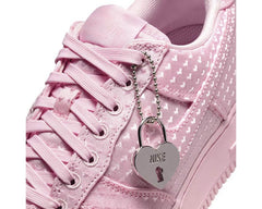 Air Force 1 '07 Low SE W "Valentine's Day
