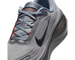 Vomero Plus "Cool Grey