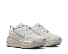 Vomero Plus "Running is mental