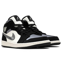1 Mid SE - Black/Smoke Grey/Sail