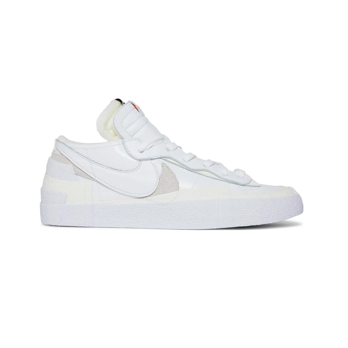 Blazer Low x Sacai 'White Patent Leather' (2022)