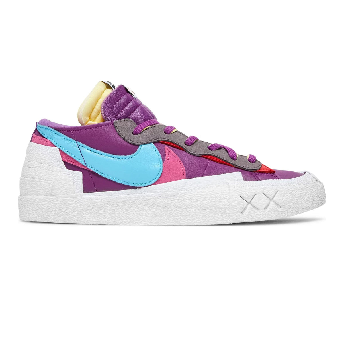 Blazer Low Sacai KAWS 'Purple Dusk' (2021)
