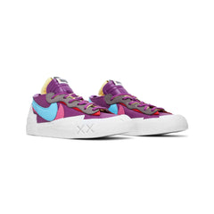 Blazer Low Sacai KAWS 'Purple Dusk' (2021)