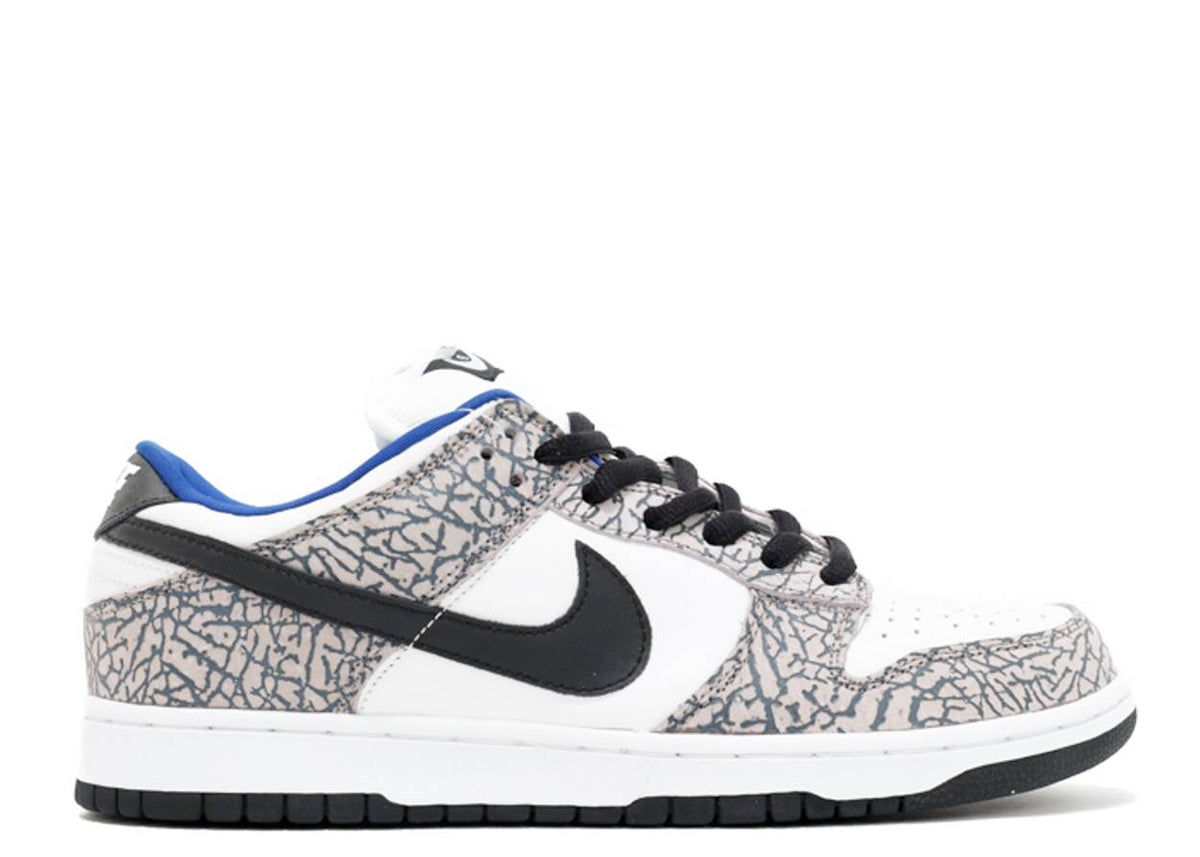 Dunk Low Supreme White Cement (2002)