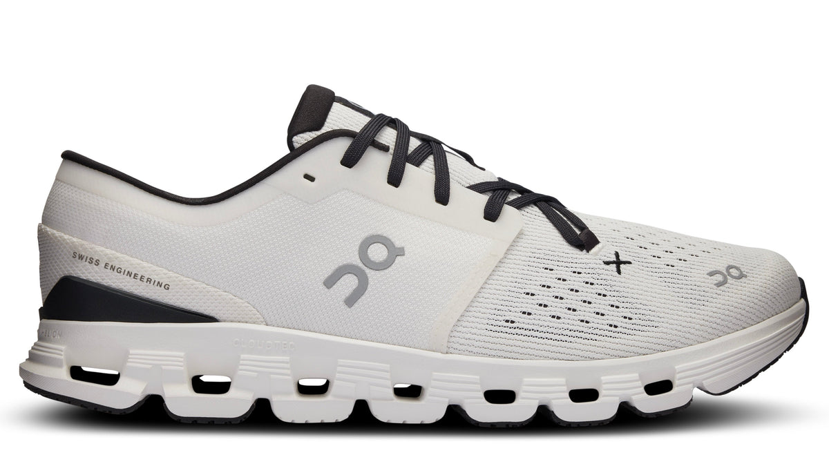 Running Cloud X 4 Ivory Black (Women's)