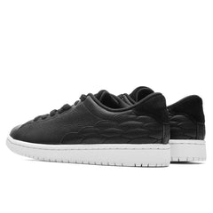 1 Centre Court - Black/White