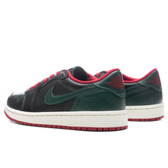Women's 1 Low OG - Black/Gorge Green/Varsity Red