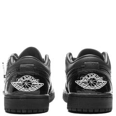 Women's 1 Low SE - Black/Black/White/Metallic Silver
