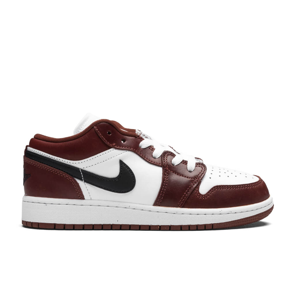 1 Low SE (GS) - White/Black/Dark Pony