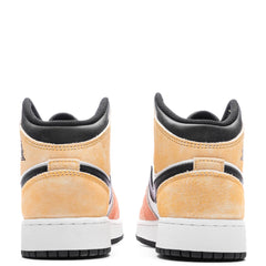 1 Mid SE (GS) - Magic Ember/Sundial/White