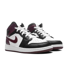 1 Mid SE (GS) - White/Dark Pony/Black