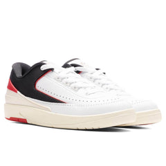 Women's 2 Retro Low - White/University Red/Coconut Milk