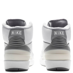 2 Retro - White/Cement Grey/Sail