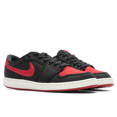 KO 1 Low 'Bred' - Black/Varsity Red/Sail