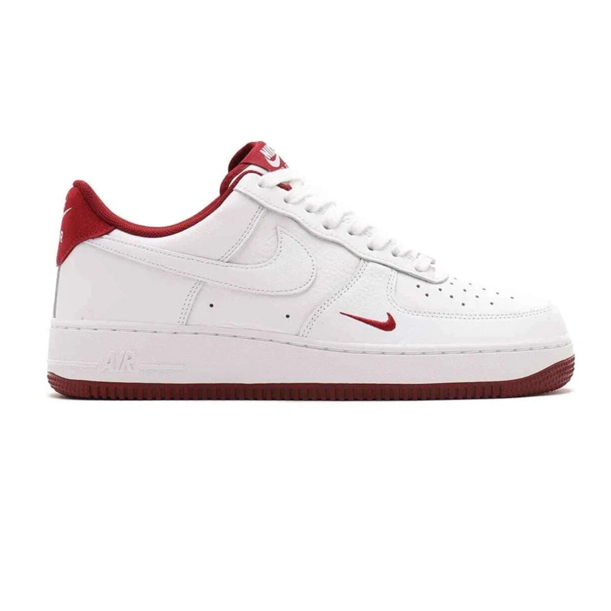 Air Force 1 Low '07 LV8 'White Team Red' (2025)