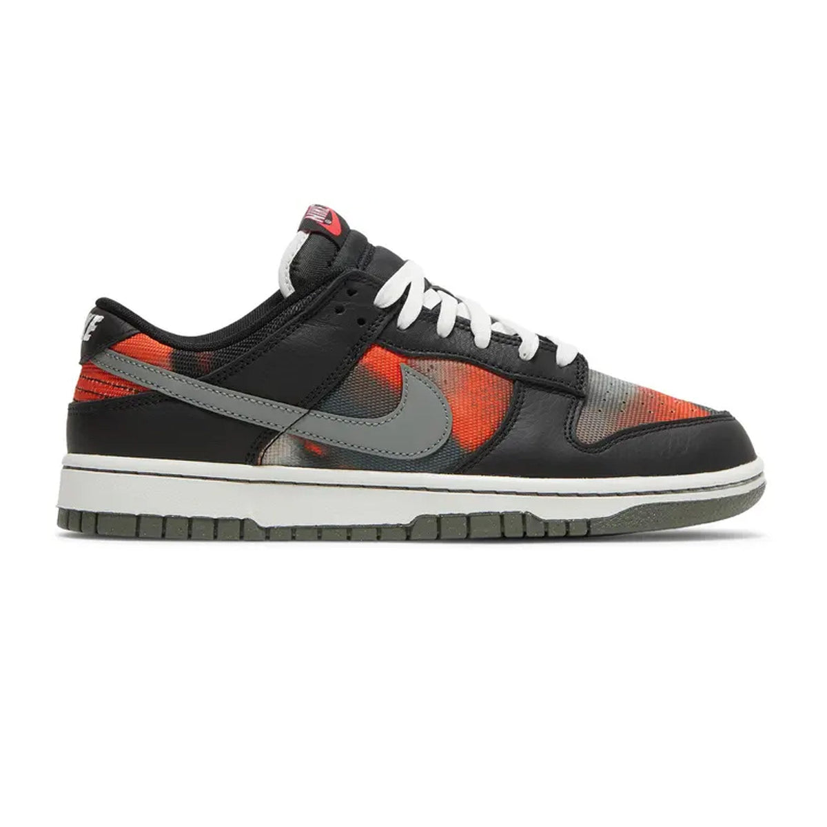 Dunk Low 'Black Red Grafitti' (2022)