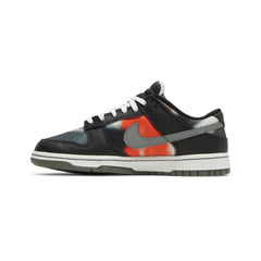 Dunk Low 'Black Red Grafitti' (2022)