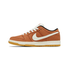 Dunk Low Pro 'Dark Russet' (2022)