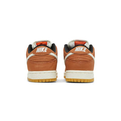 Dunk Low Pro 'Dark Russet' (2022)